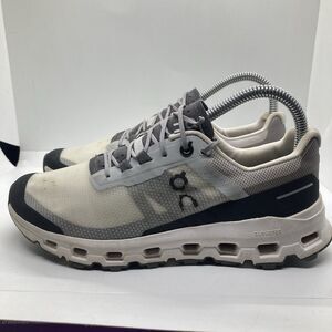 On Running Athletic Shoes in Gray and White